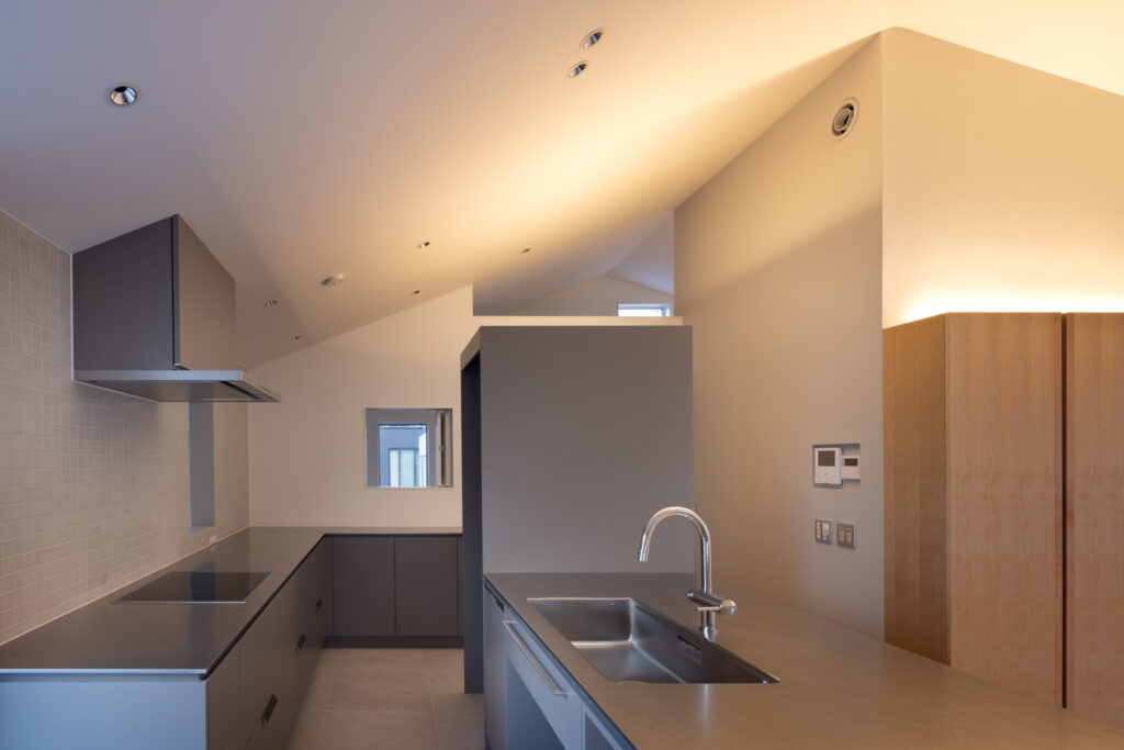 参宮橋の螺旋住戸 アトリウムがある住戸