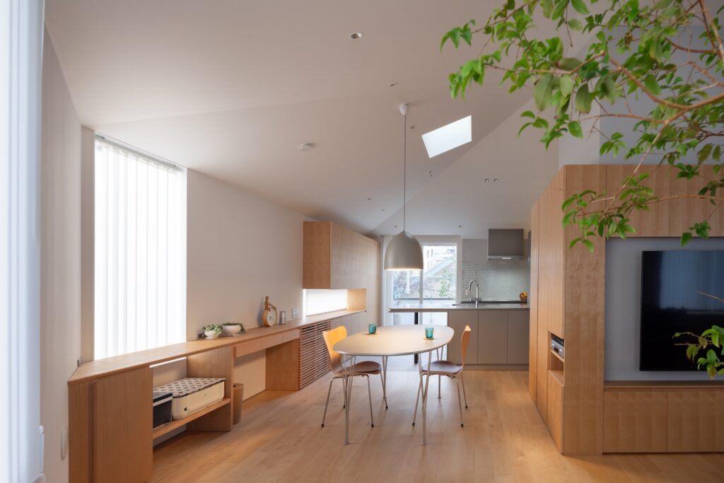 参宮橋の螺旋住戸 アトリウムがある住戸