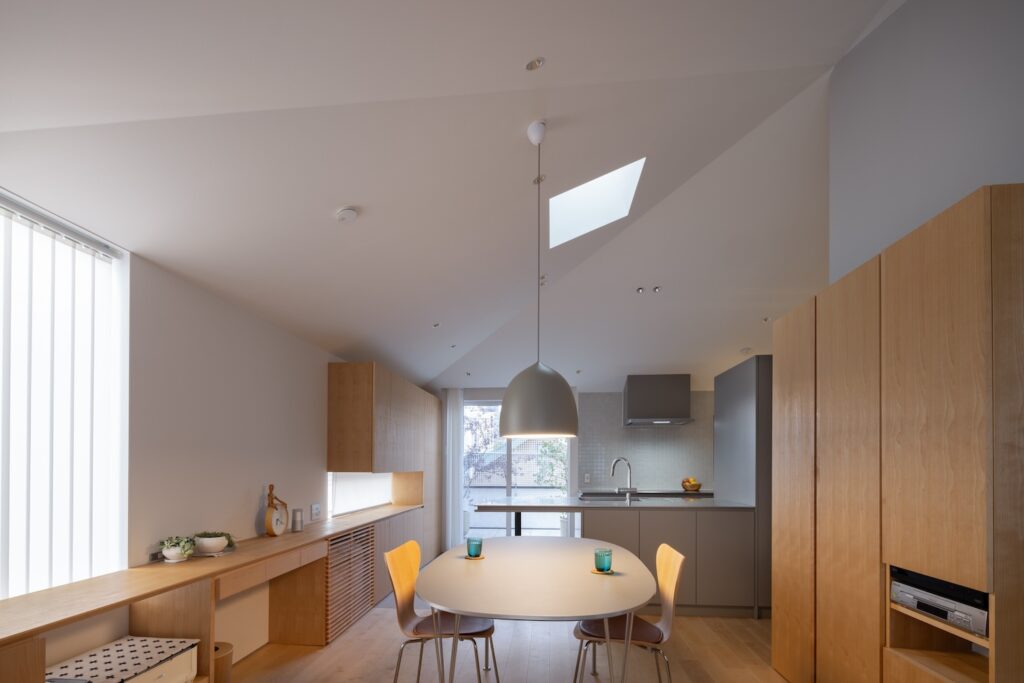 参宮橋の螺旋住戸 アトリウムがある住戸